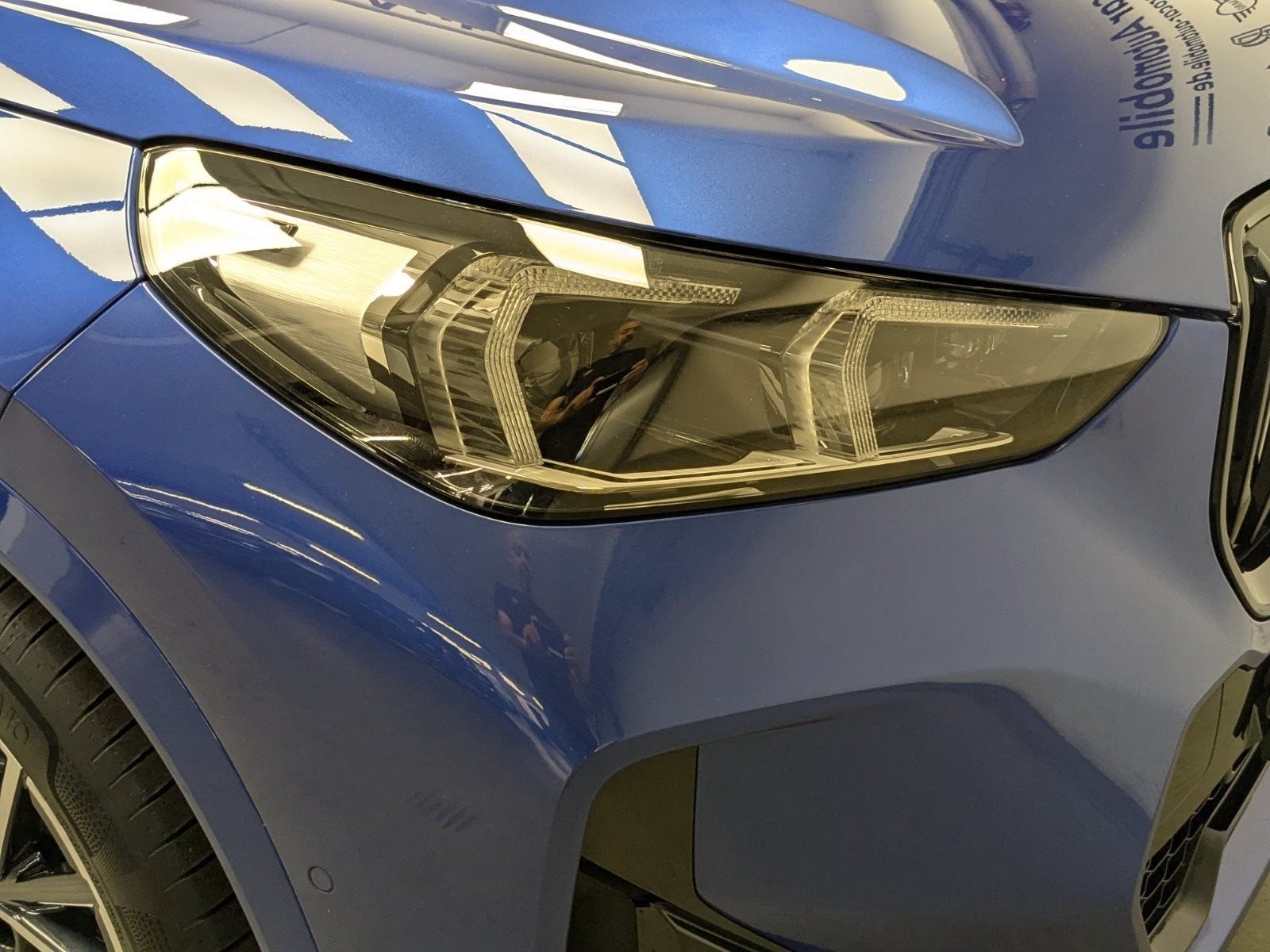 BMW X1 xDrive30e M Sport DA PA HUD HiFi LED SHZ 18 foto 7