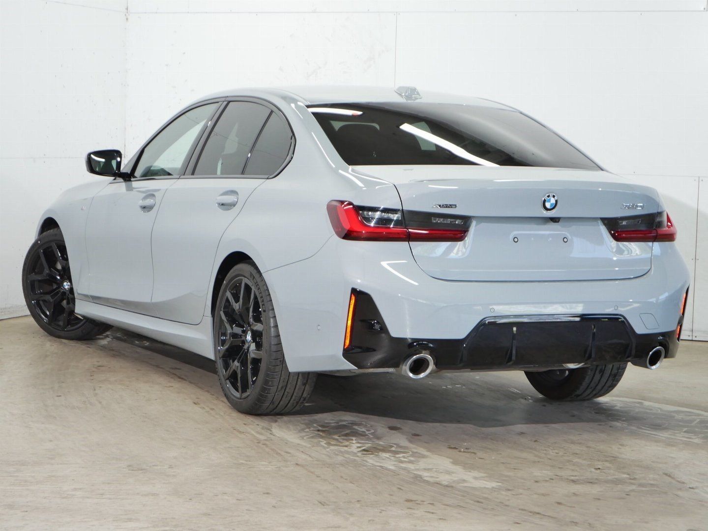 BMW 320 - Bild 3