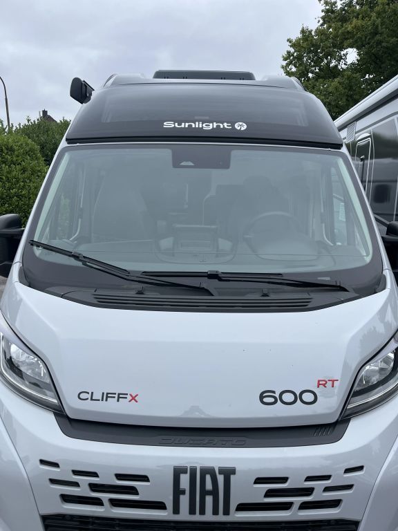 Sunlight, Camper Van Cliff 600 Adventure Edition RT LEDERA
