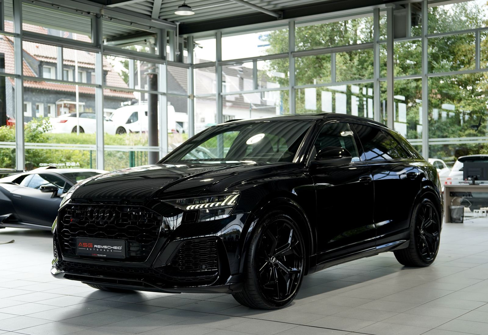 Audi Rsq8