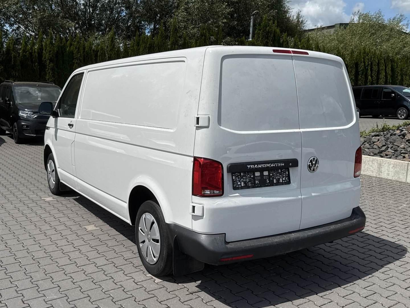 Volkswagen T6 Transporter, langer Radstand