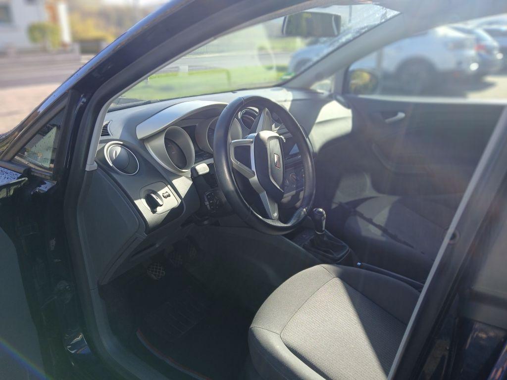 Seat Ibiza 2012 — photo 13