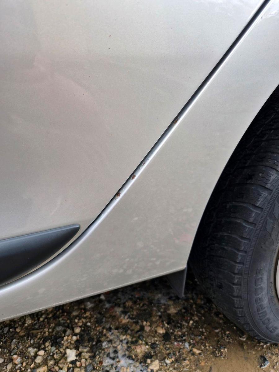 Dacia Logan 2014 — photo 11