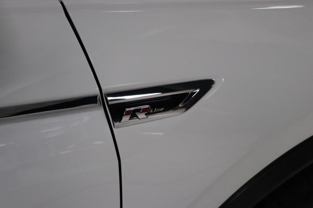 Fahrzeugabbildung Volkswagen Tiguan Allspace R-Line Highline 4Motion PANO