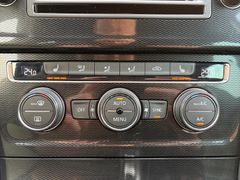 Fahrzeugabbildung Volkswagen Golf VII Variant GTD -DYNAUDIO*BiXen*Sitzhzg*PDC