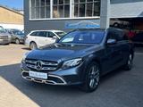 Mercedes-Benz E 220 d T 4Matic All-Terrain * 69.300 KM* Leder* - gebrauchte Mercedes-Benz E 220 aus dem Jahr 2017