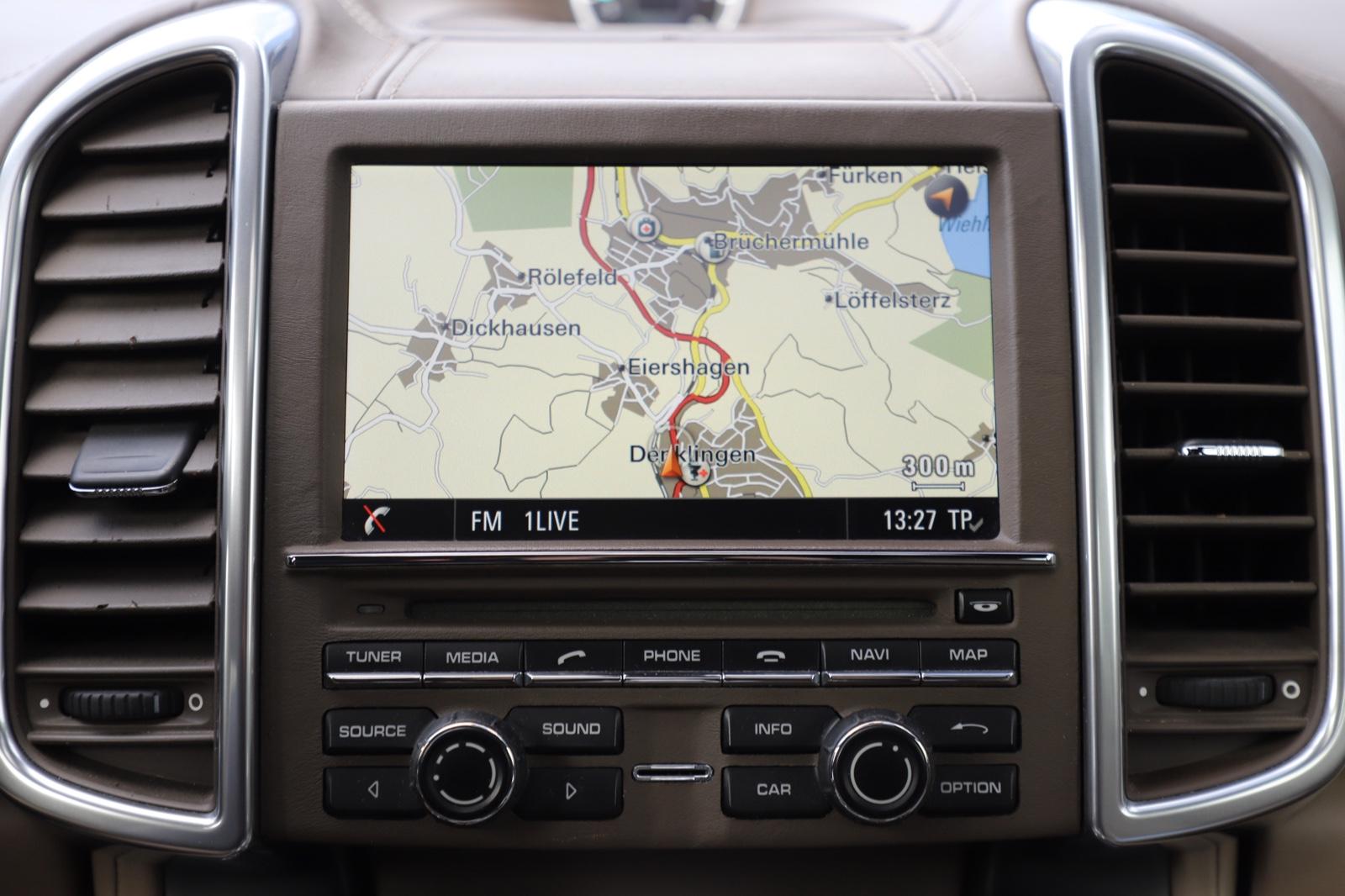 PORSCHE CAYENNE DIESEL V6 3.0 245 CH 4X4 BVA - HAYON ÉLECTRIQUE - TOIT OUVRANT - TOIT PANORAMIQUE - BOSE