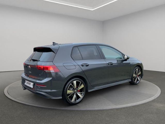 Volkswagen Golf - Bild 3