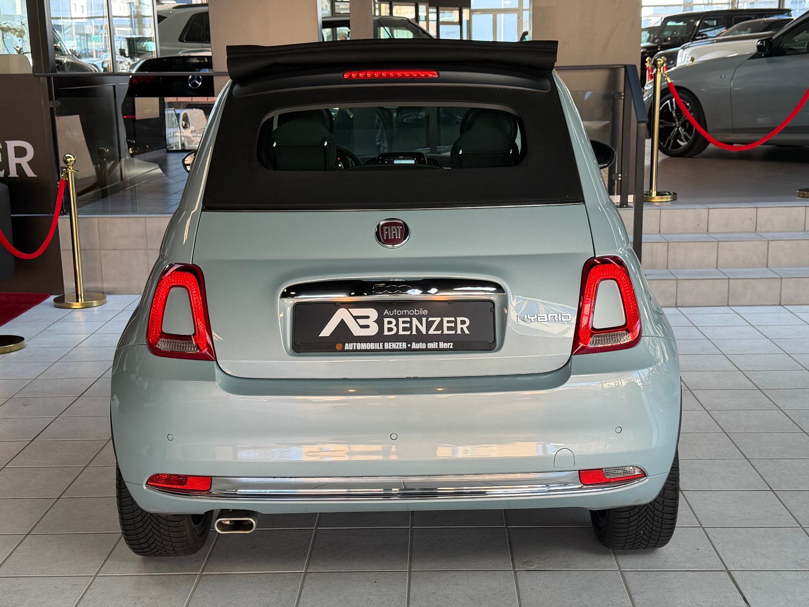 Fahrzeugabbildung Fiat 500C /KLIMA/BLUETOOTH/NAVI/PDC