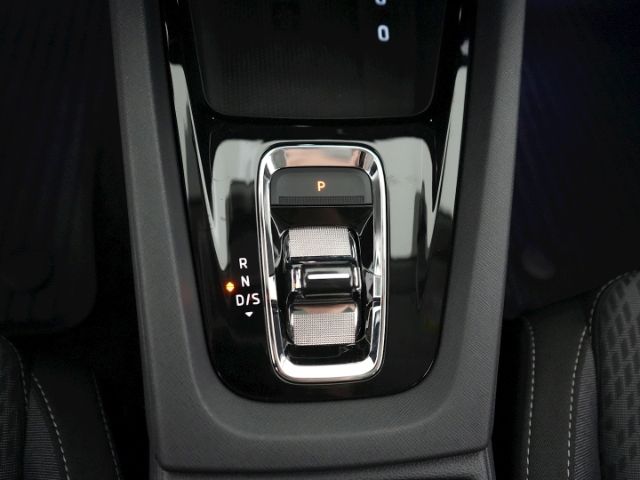 Octavia COMBI STYLE TDI DSG+AHK+NAVI+KLIMA+SITZH
