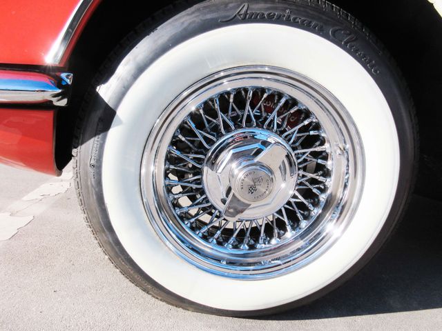 Vehicle photo 22