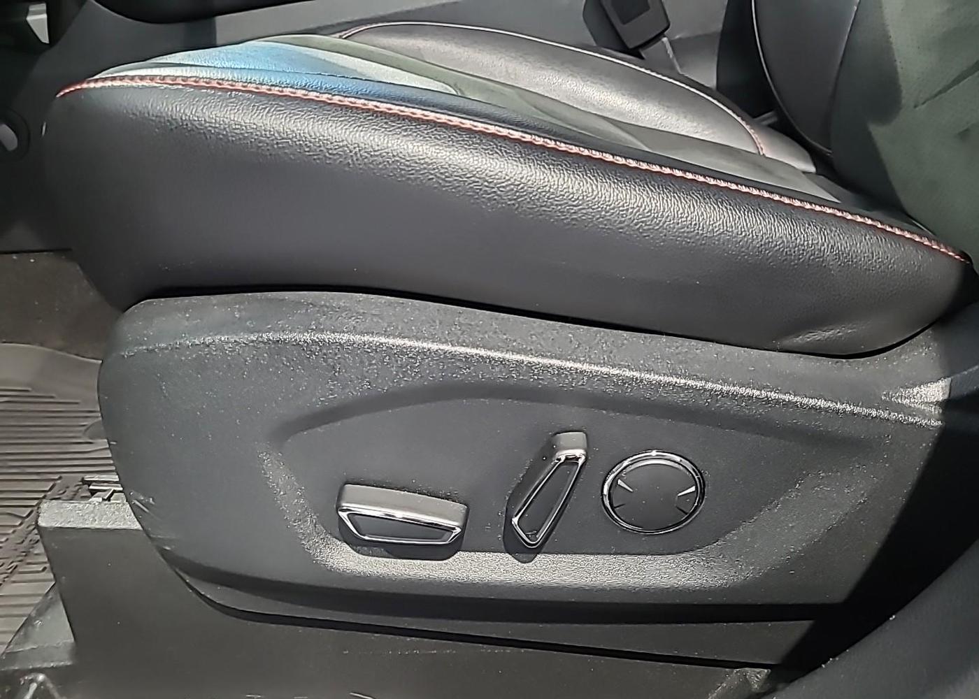 Ford EDGE ST-LINE 2.0 EcoBlue BI-TURBO 4x4 PANO-SD PD