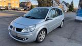 Renault Scenic TÜV, Klima, Allwetter - Renault Scenic aus 2007 mit Diesel-Antrieb