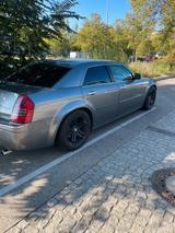 Chrysler Biete ein Chrysler 300c Crd in Srt Optik an - Chrysler 300C: Srt
