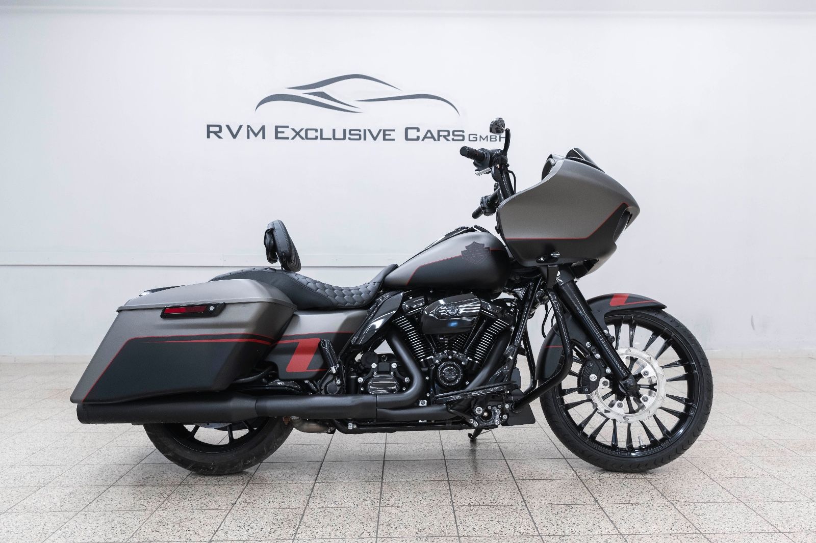 Fahrzeugabbildung Harley-Davidson FLTRX TOURING ROAD GLIDE