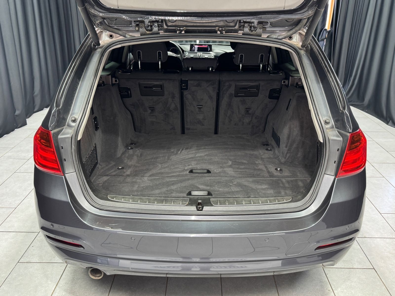 Fahrzeugabbildung BMW 320 d Touring|PANORAMA|AUTOMATIK|SPORT-LINE|