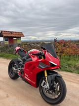 Ducati Panigale V4R Akrapovic - Offers