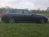 Mercedes-Benz E 250 T AVANTGARDE Autom. 59tkm original