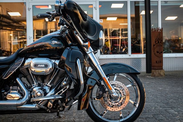 Fahrzeugabbildung Harley-Davidson CVO STREET GLIDE 110 cui FLHXSE - KESSTECH