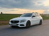 Mercedes-Benz Mercedes 220d w205 - Mercedes-Benz 220 aus 2015