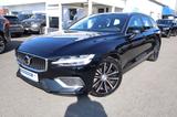 Volvo V60 T8 AWD Recharge Core|NAVI|R-CAM|SHZ V+H|PDC - Volvo V60 Core mit Hybrid-Antrieb (Benzin/Elektro)