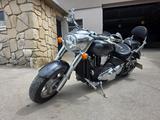 Kawasaki Vulcan - VN 2000 - KAWASAKI VN 200