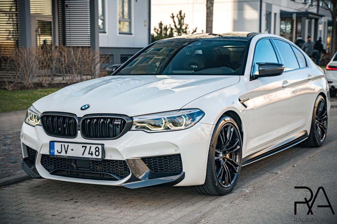 BMW M5 xDrive A