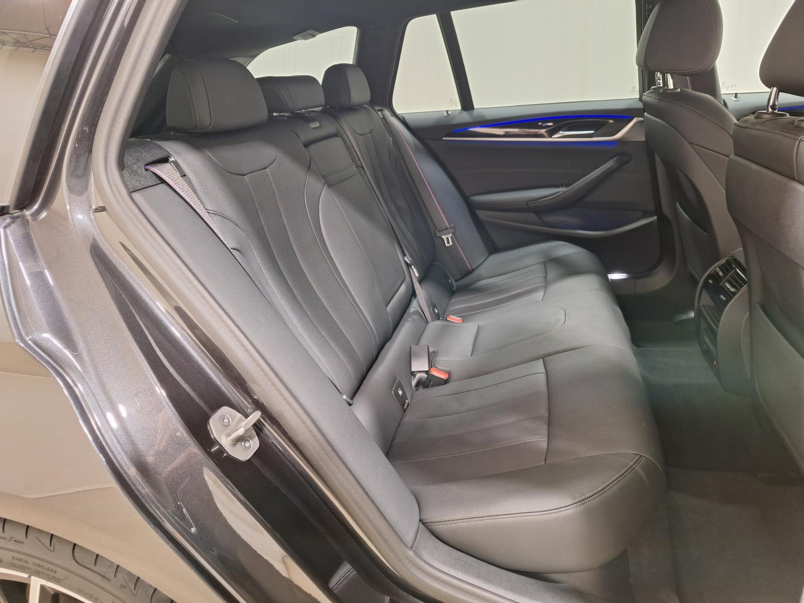 BMW 520d 2.0 M Sport xDrive Steptronic M Sport Pro|S