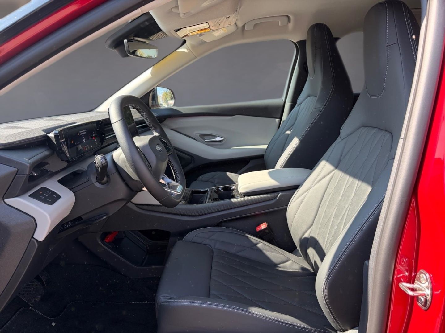 Fahrzeugabbildung Ford Explorer Premium RWD Navi  Soundsy: Massagesitze
