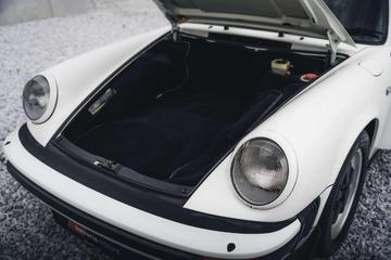 1986 Porsche 911 URMODELL — миниатюра 28