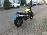 Ducati Scrambler Icon mit Zubehör Desmo neu - DUCATI GELB