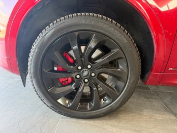 Land-Rover Discovery - 4