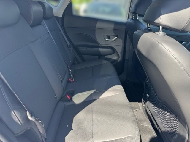 Fahrzeugabbildung Hyundai KONA Prime Elektro 2WD 65 HUD El. Panodach Navi