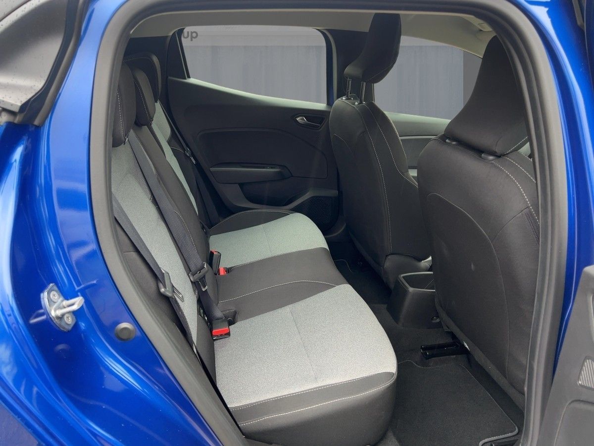 Renault Clio - Bild 9