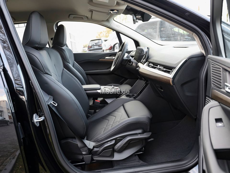 BMW 218 Active Tourer - Bild 4