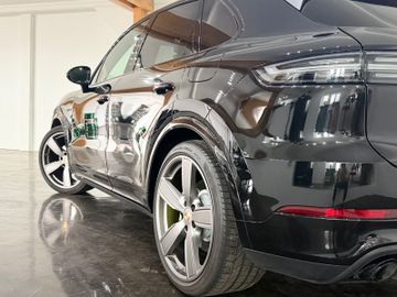 Porsche Cayenne - 5