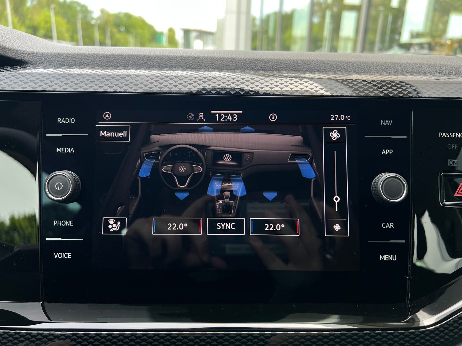 Fahrzeugabbildung Volkswagen Taigo Life 1,0 l TSI *LED, Climatronic, Sitzhzg.
