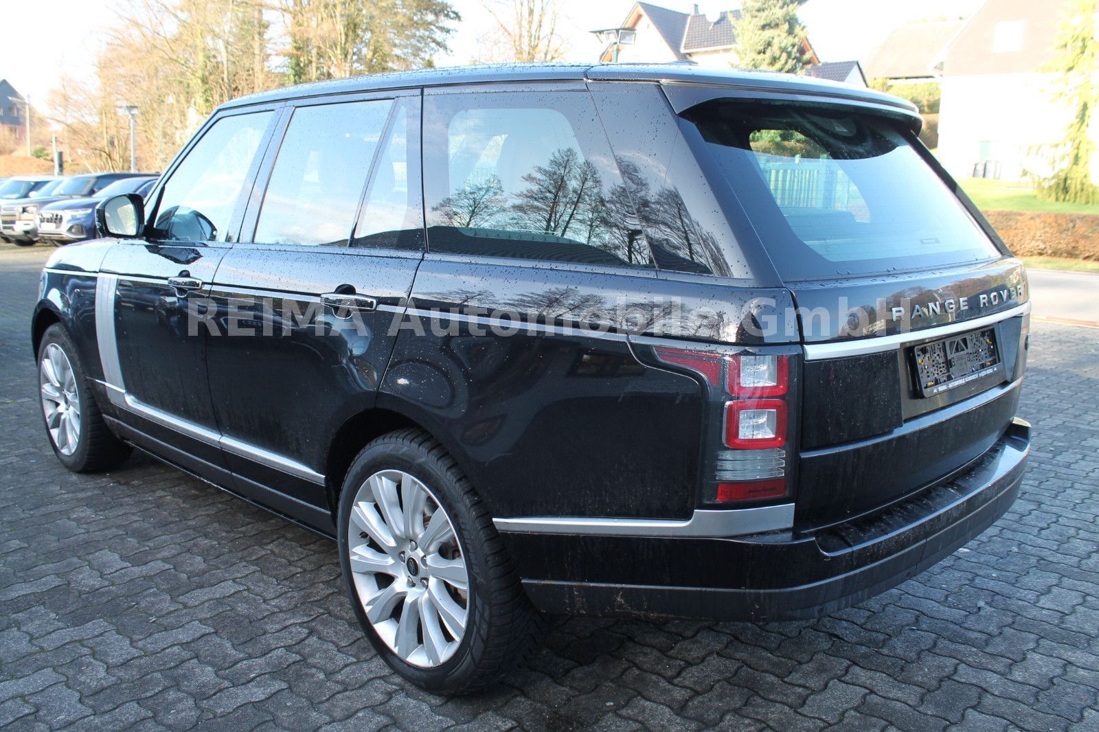 Fahrzeugabbildung Land Rover Range Rover 3,0 TDV6 mit Garantie bis 9.2026