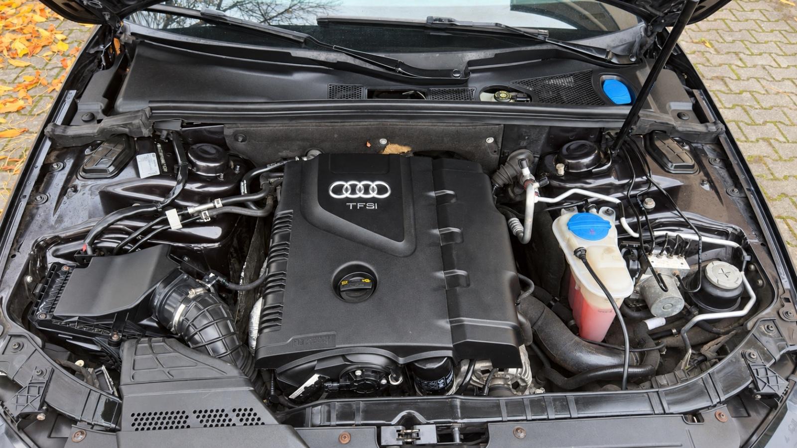 Audi A4 2009 — photo 39