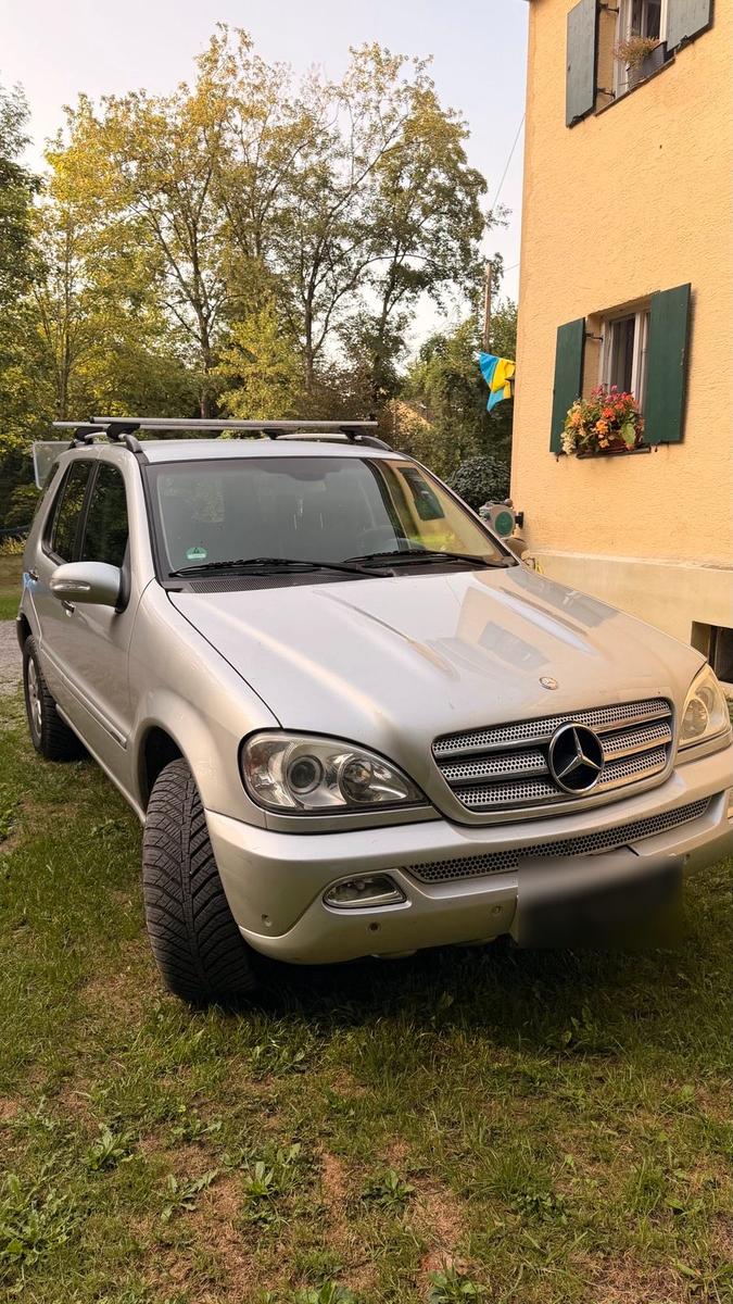Mercedes-Benz ML 270