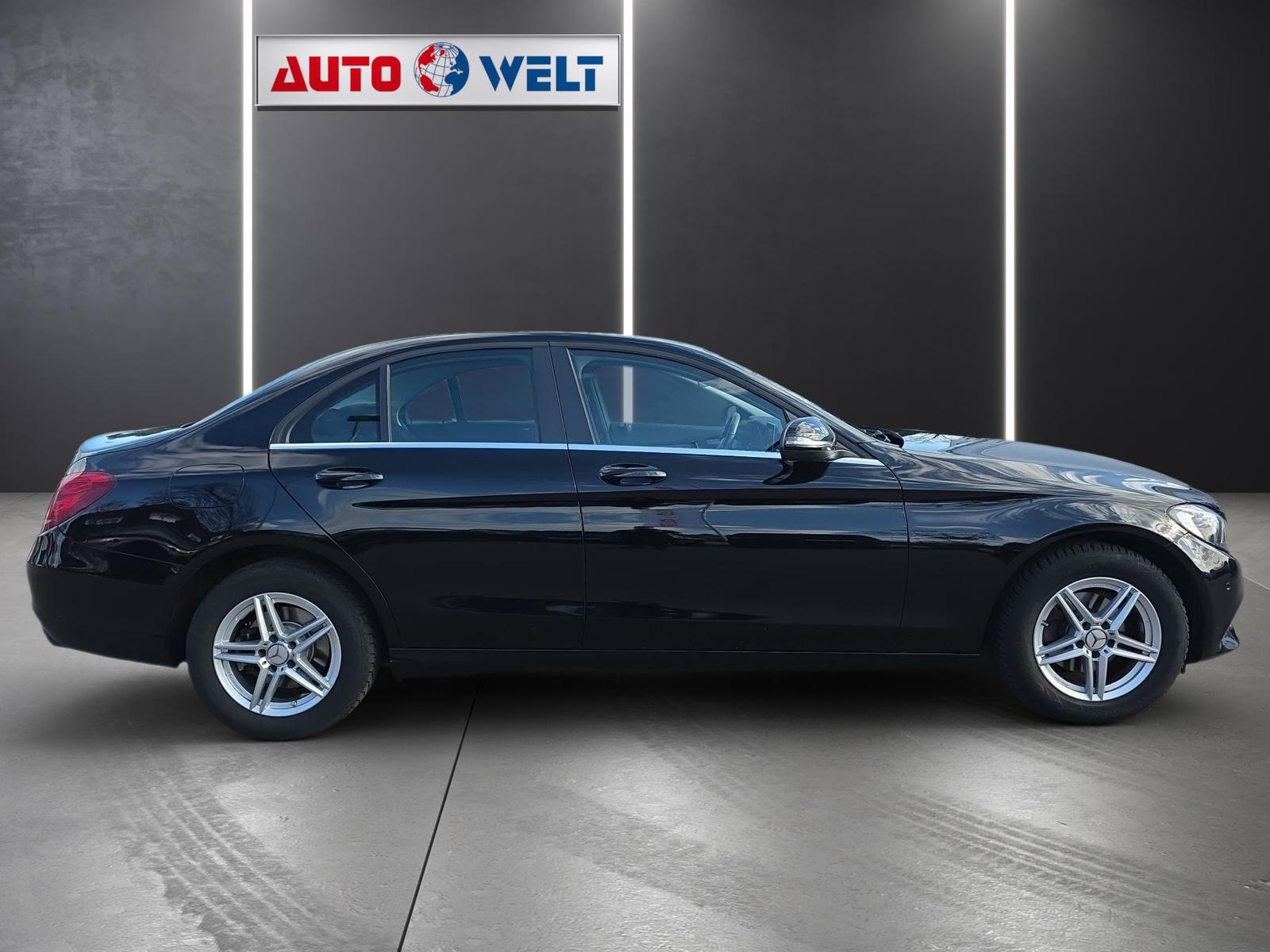 Mercedes-Benz C180 CGI Avantgarde LED Navi Sitzheizung PDC USB