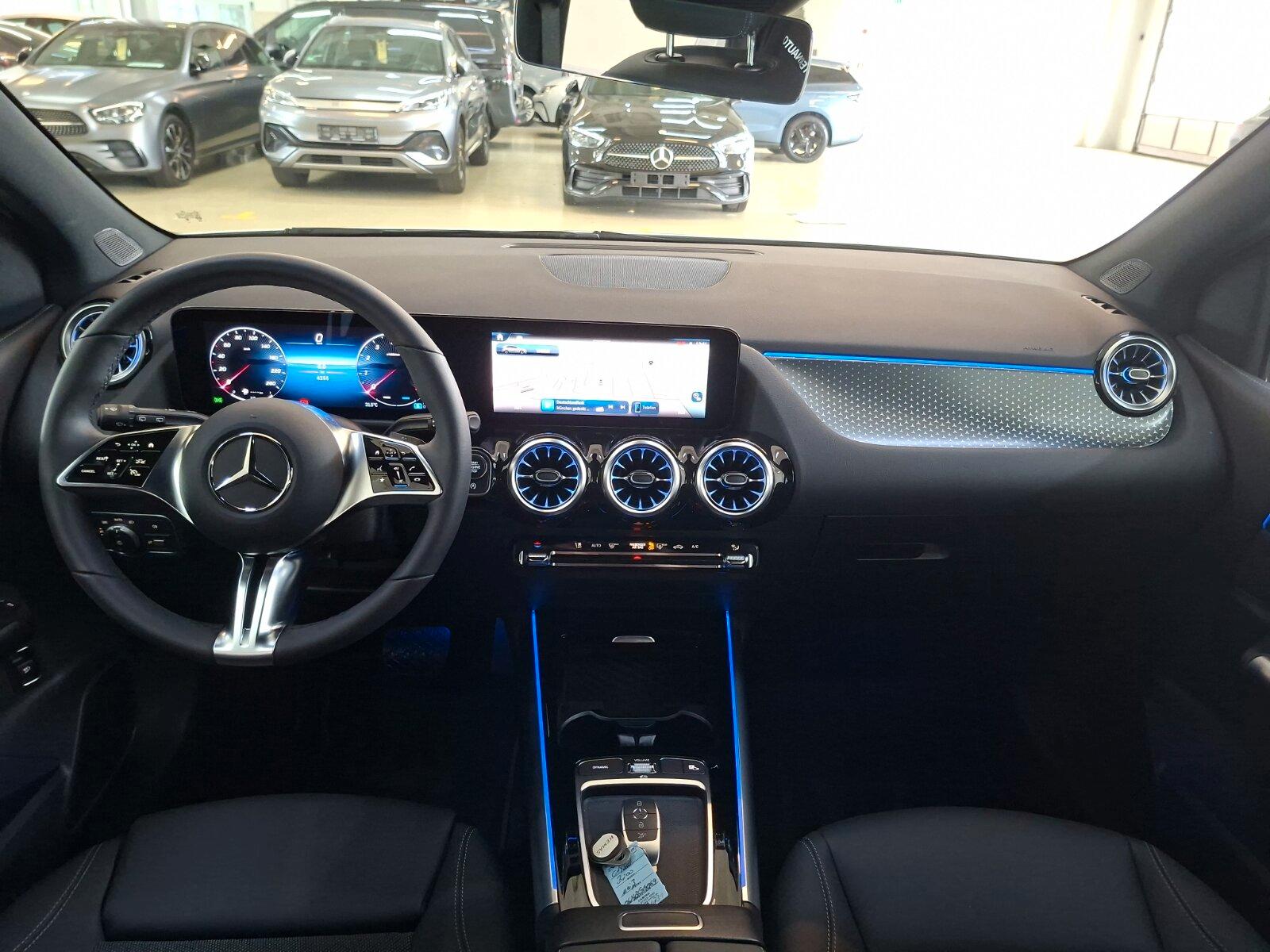 Mercedes-Benz B-Class Prog Distr RüCam LED WinterP AHK Totw, миниатюра 15