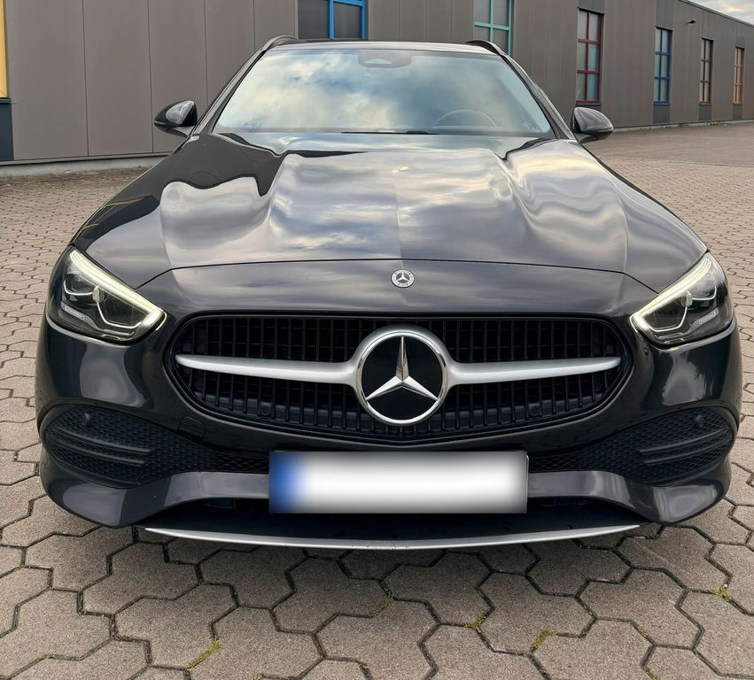 Image of Mercedes-Benz C 200