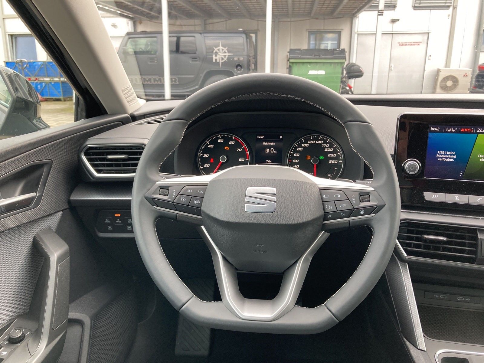 SEAT Leon Style Edition 1.0 eTSI DSG 81kW/110 PS - Image 9