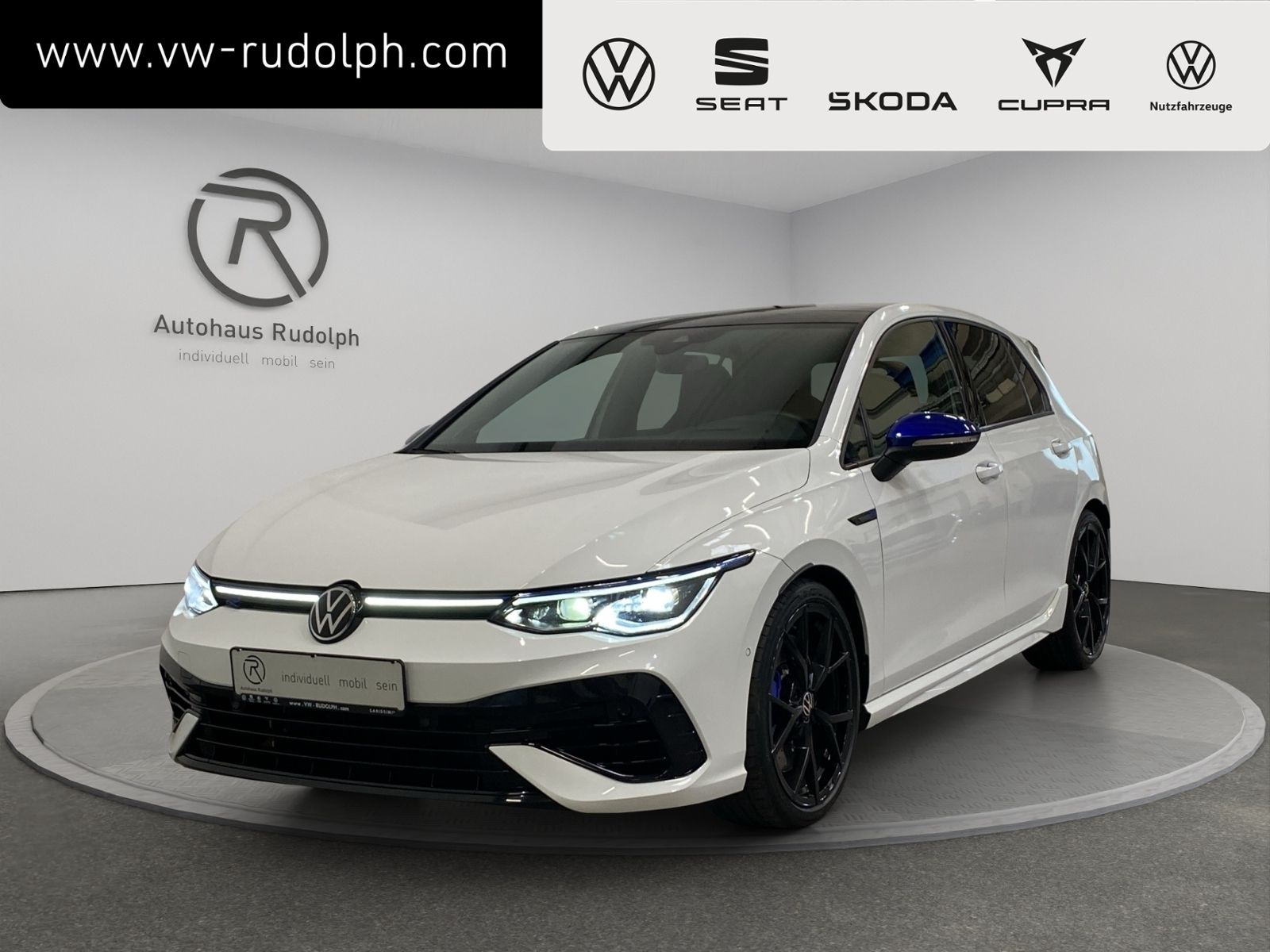 Volkswagen Golf VIII R Performance 2.0 TSI 4Motion DSG 20 Y