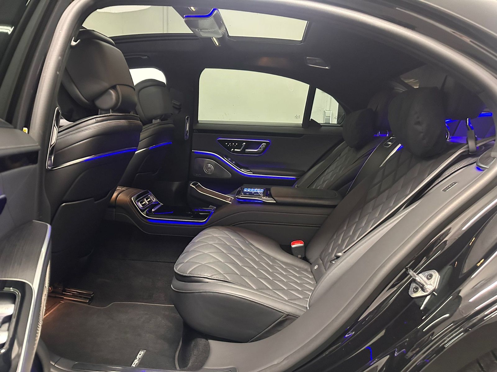Fahrzeugabbildung Mercedes-Benz S 580 e 4MATIC AMG-LINE *PANO*MAGICV*