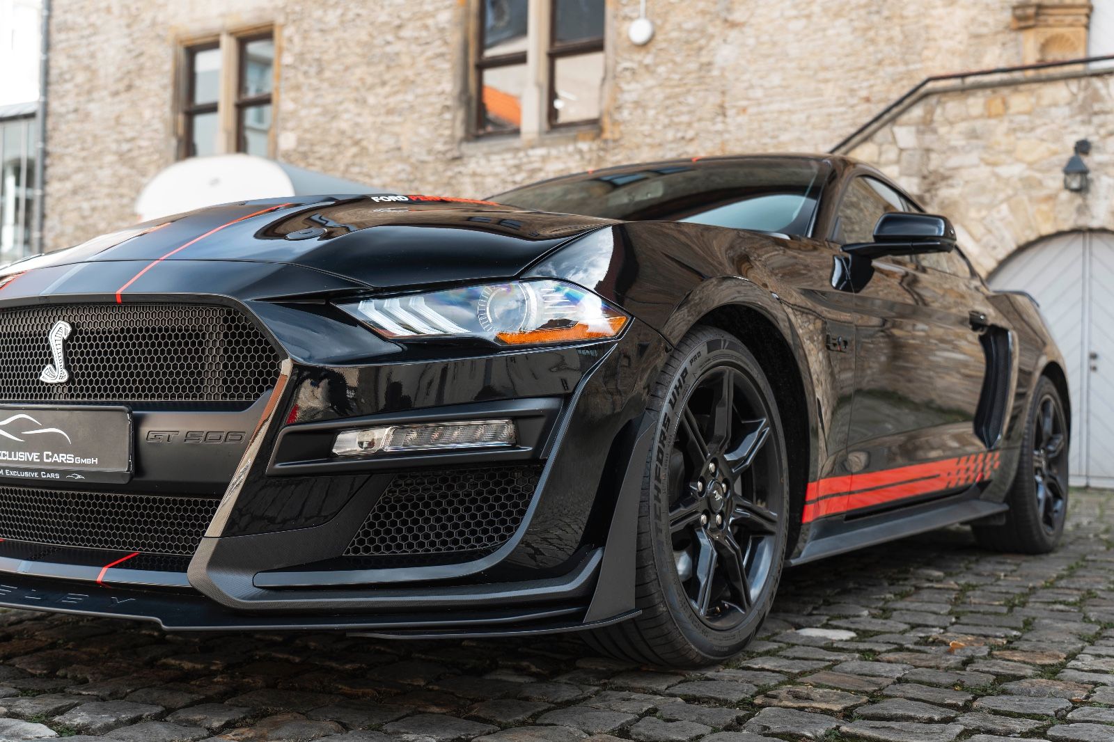 Fahrzeugabbildung Ford Mustang GT 5.0L KAM LED TOTW SHZ/K AUTO LEDER