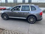 Porsche Cayenne 3,0 TD Tiptronic - Porsche Cayenne aus 2009 mit Diesel-Antrieb