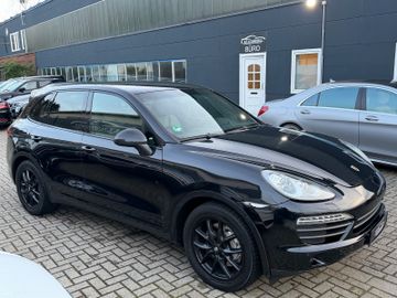 Porsche Cayenne - 8