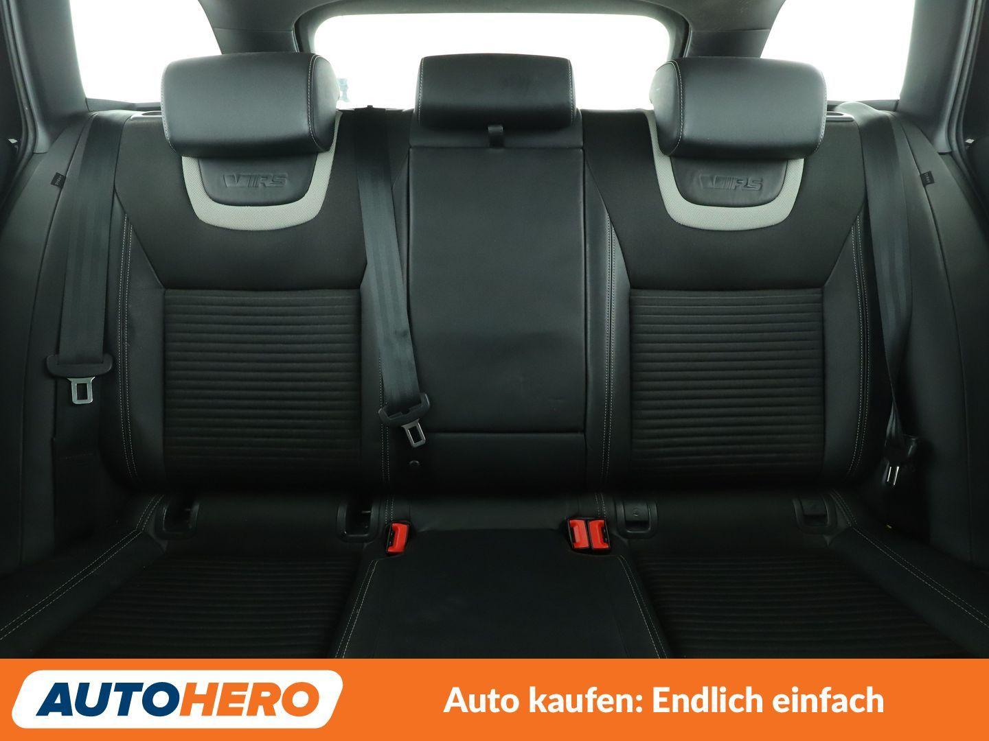 Skoda Octavia 2.0 TSI RS Aut.*NAVI*TEMPO*PANO*BI-XENON
